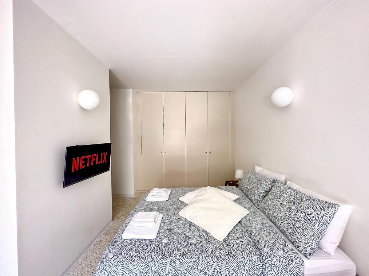 Minimal Apartment Navigli Milano Ngoại thất bức ảnh