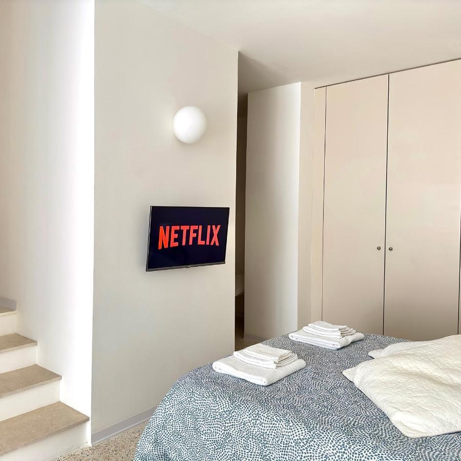 Minimal Apartment Navigli Milano Ngoại thất bức ảnh